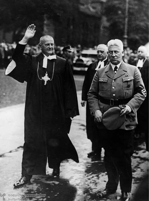 Reichsbischof Ludwig Müller nach seiner Amtseinführung im Berliner Dom  (23. September 1934)